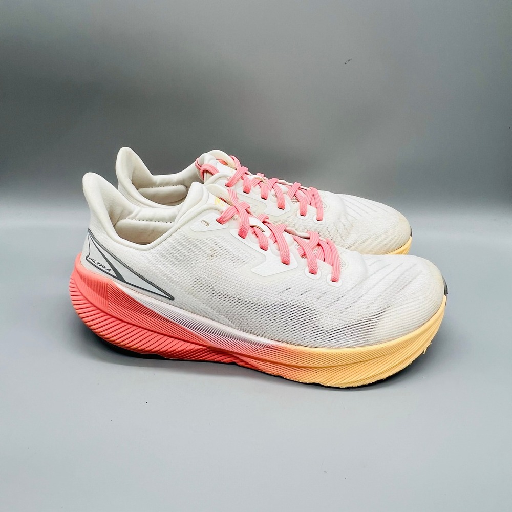 Altra Shoes Women 9 White Pink Experience Flow Running Athletic Sneakers Comfort